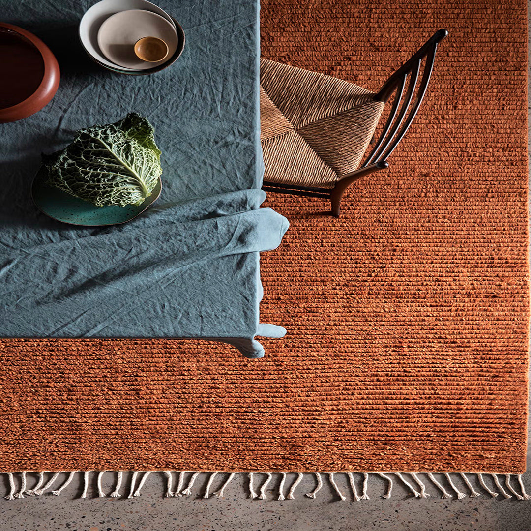 Malawi Wool Rug – Hand-Knotted Artisanal Design with Tassels