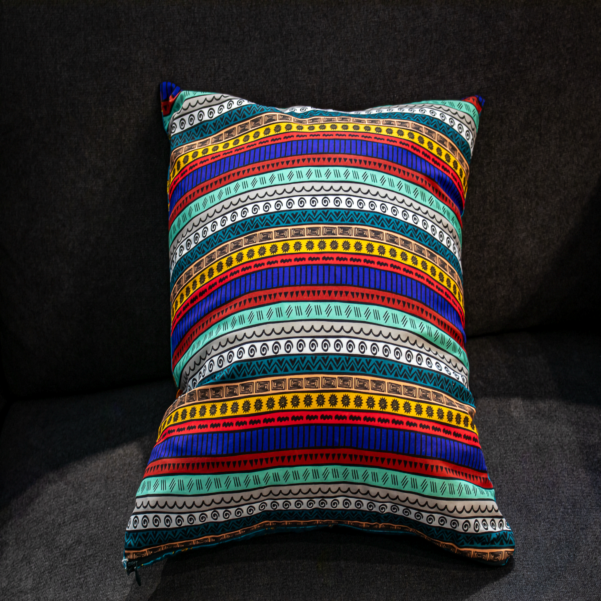 Reversible pillow with bold tribal stripe design in multicolour – Luxe & Humble