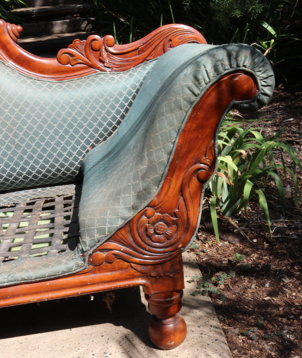 Double ended chaise lounge - carving detail close up
