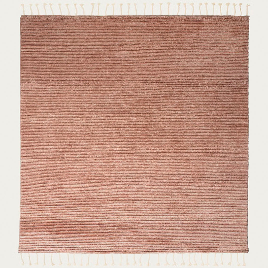 Malawi Wool Rug – Hand-Knotted Artisanal Design with Tassels