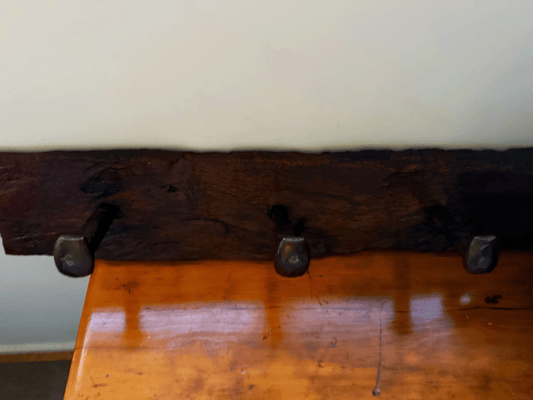 🔥 Stunning RedGum Coat Rack – Rustic Charm with 3 Hooks! 🚂🌿