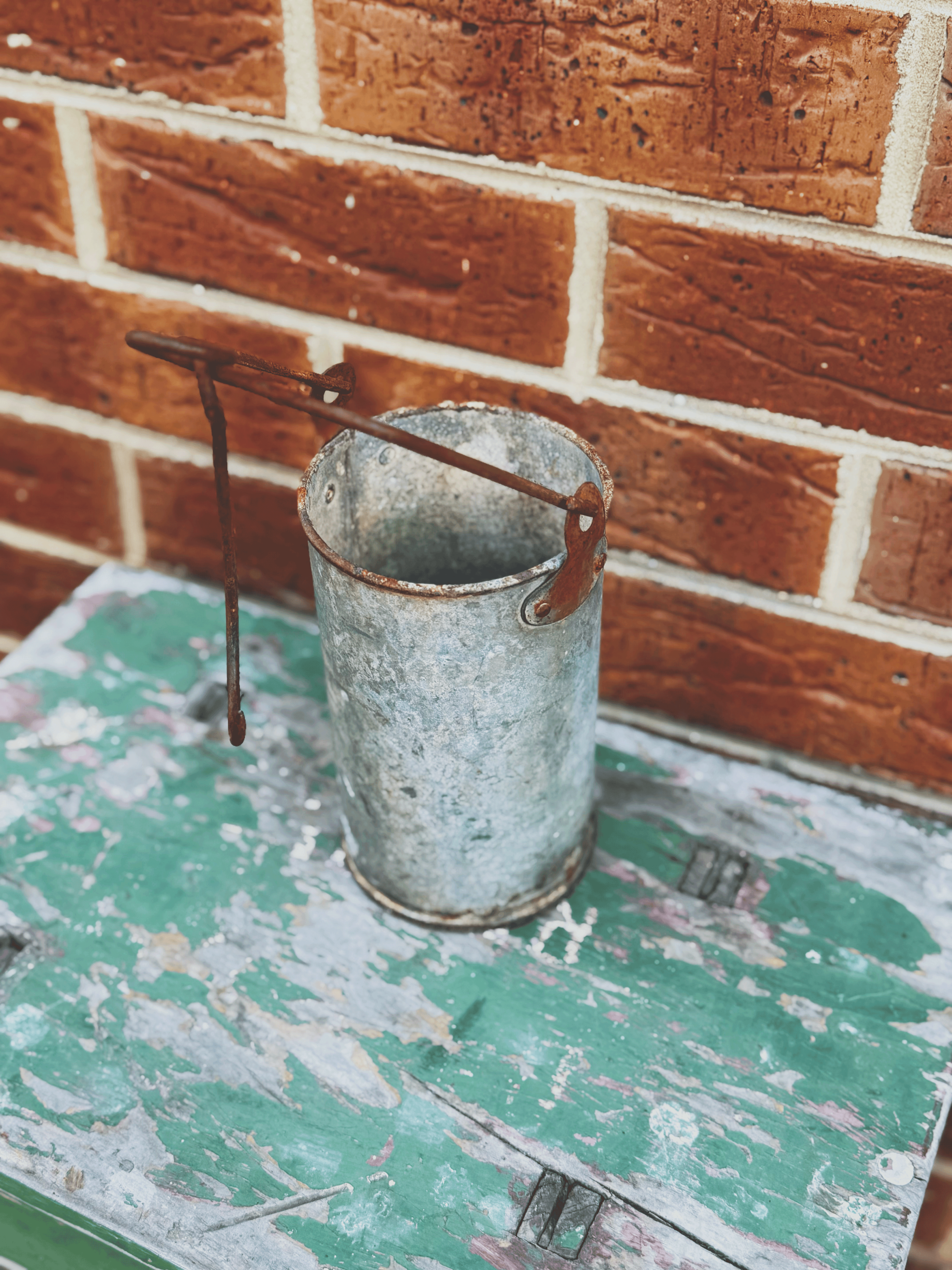 🪣 Antique Galvanised Well Bucket with Hook ✨