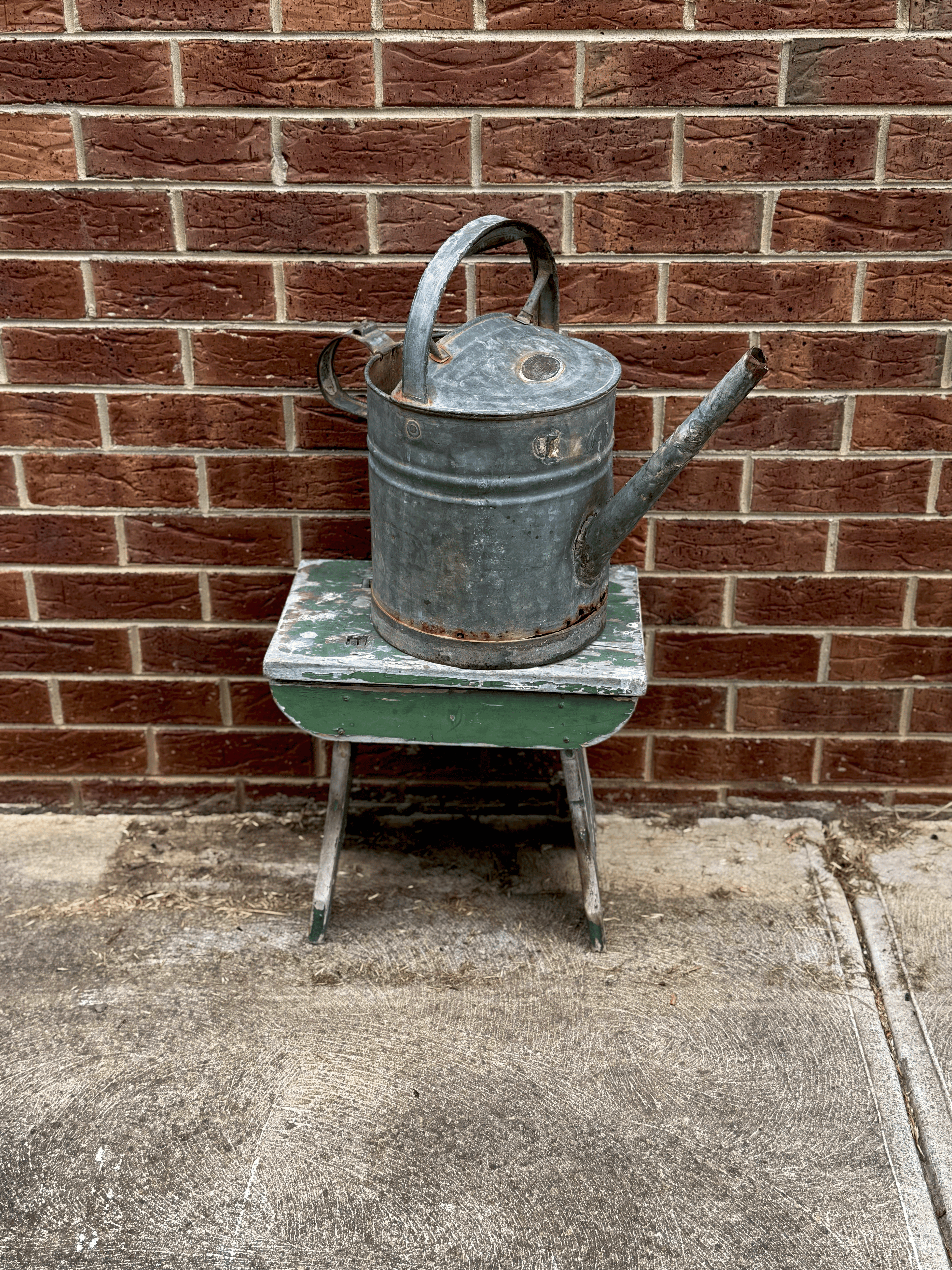 🌿 XL Vintage Galvanised Watering Can 🌿