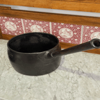 ✨ Antique Cast Iron Cooking Pot – E. Pugh & Co., Wednesbury (1800-1899) – Only $120! ✨