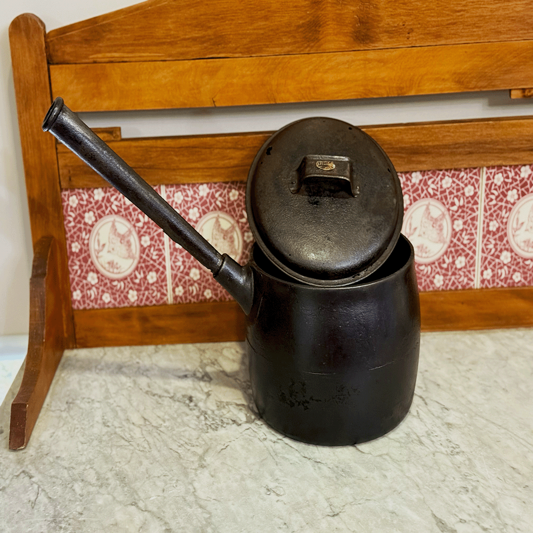 ✨ Antique Cast Iron Cooking Pot – E. Pugh & Co., Wednesbury (1800-1899) – Only $120! ✨