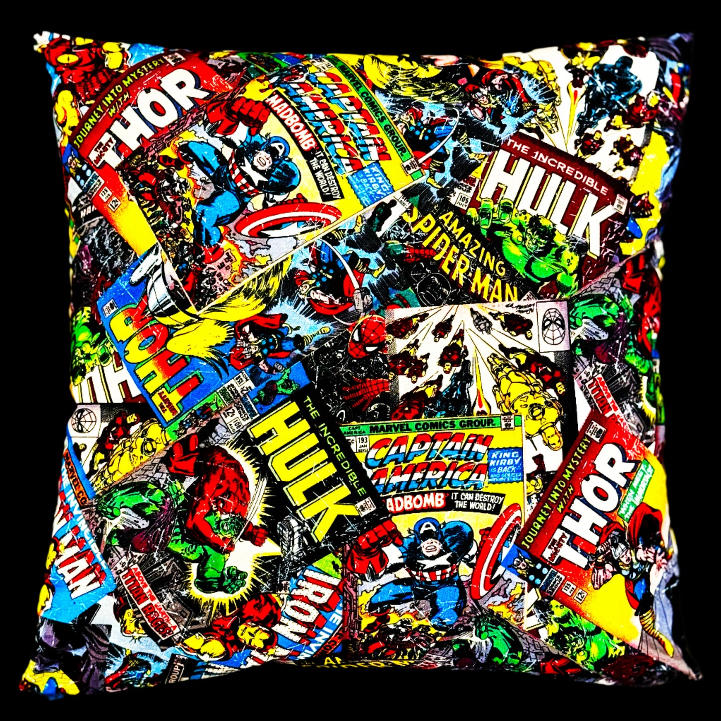 "Marvel Superheroes Cushion – Power and Adventure!"