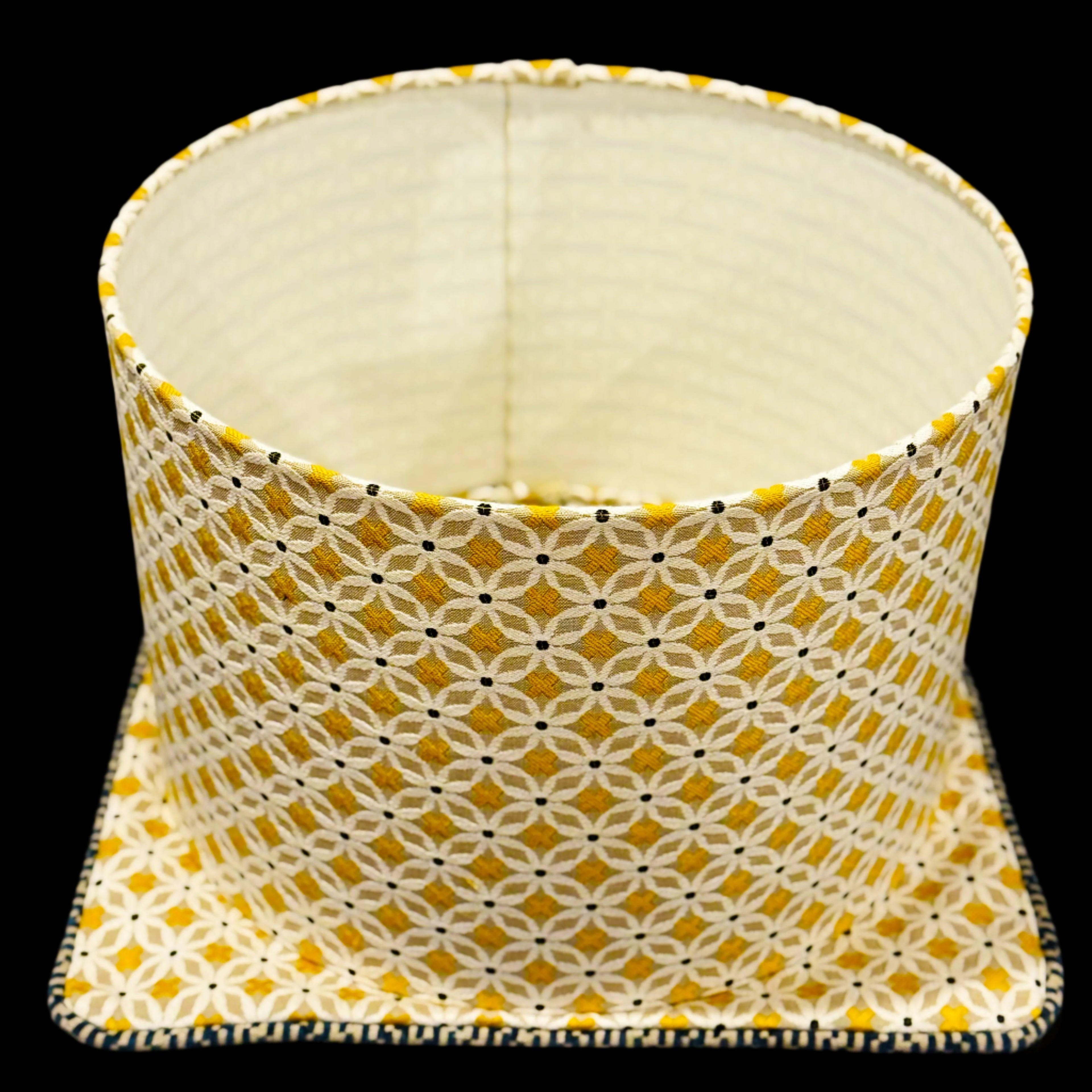 🌼 Golden Bloom Trio – Handcrafted Lampshade & Pillow Set ✨