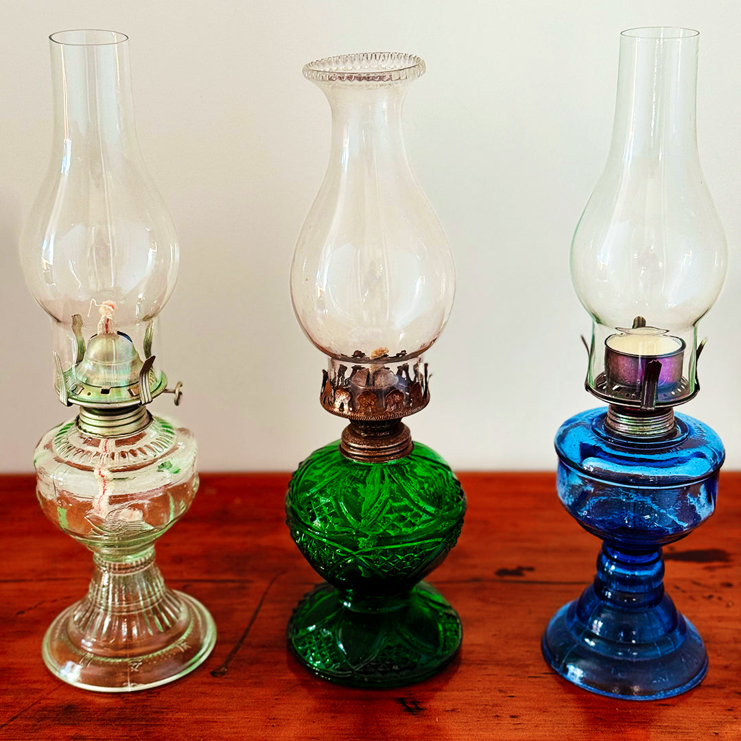 🕯️ Antique-Inspired Blue Glass Oil Lamp