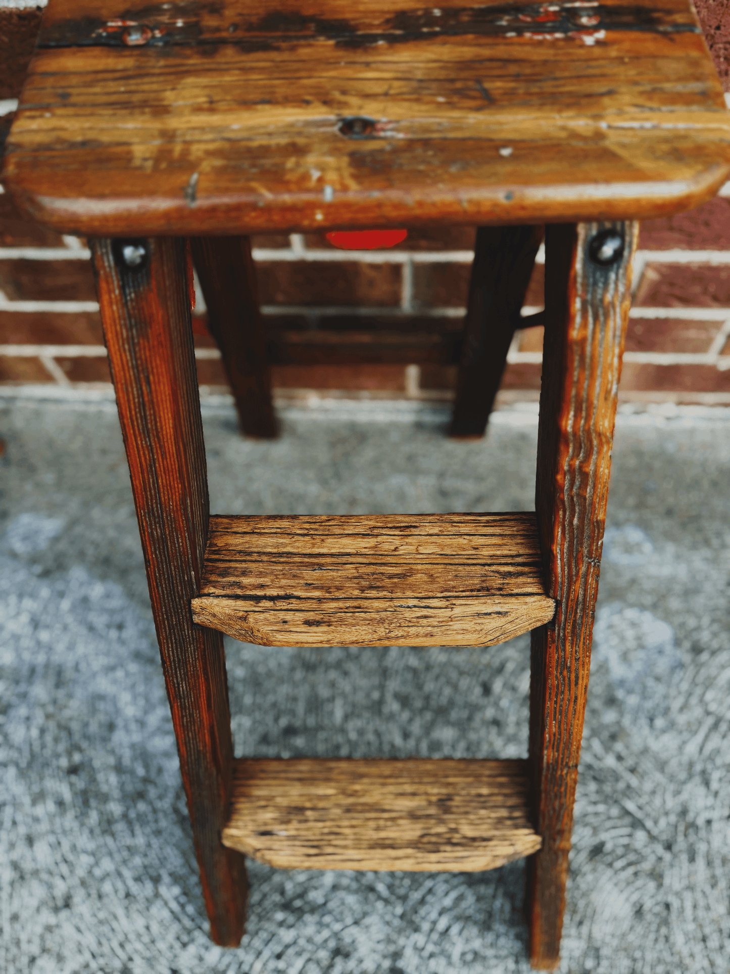 🌿 Charming Little Vintage Wooden Ladder 🪵✨