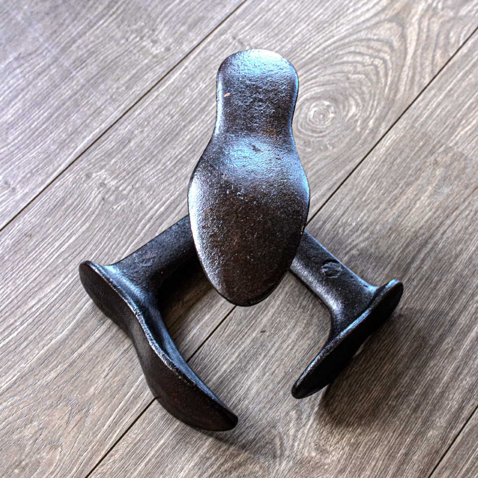 Luxe & Humble Cast Iron Three Legged Cobblers Anvil - Premium Homewares Melbourne