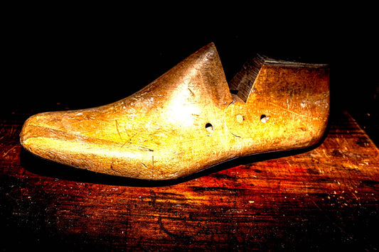 Right Foot Square Toe Wooden Shoe Last